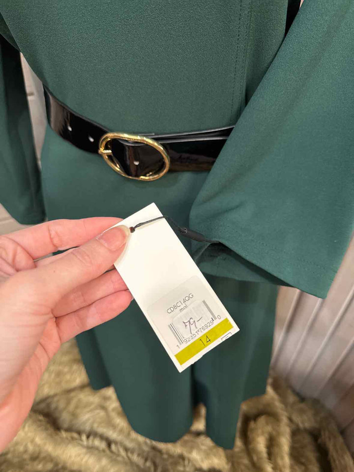 14 - Calvin Klein Dress