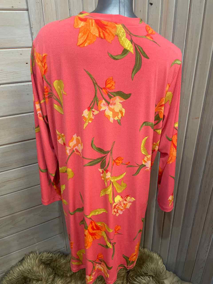 Size 1X Susan Graver Cardigan/Dress