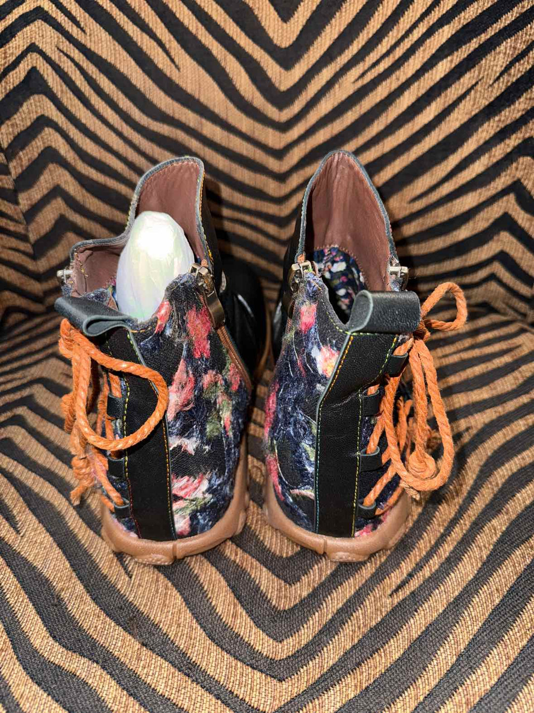 8 - Super Lady Star Boots