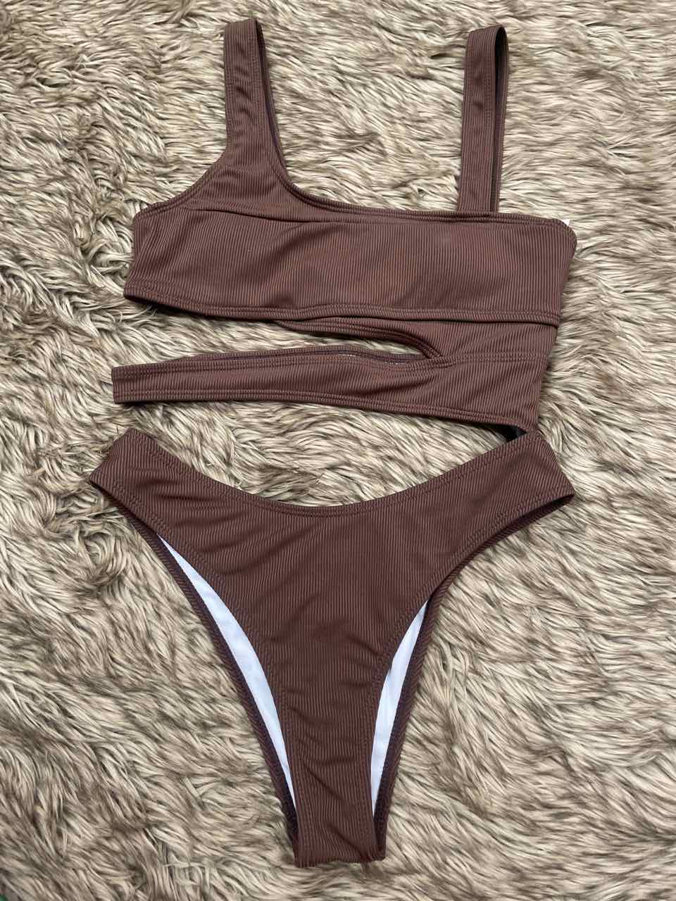 Swimwear - M - One Piece Swimsuit