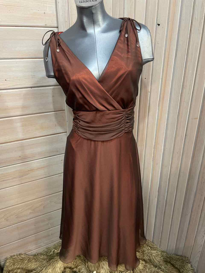 16 - Patra Dress