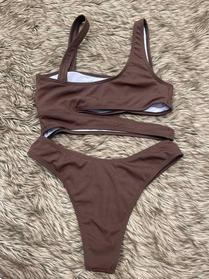 Swimwear - M - One Piece Swimsuit