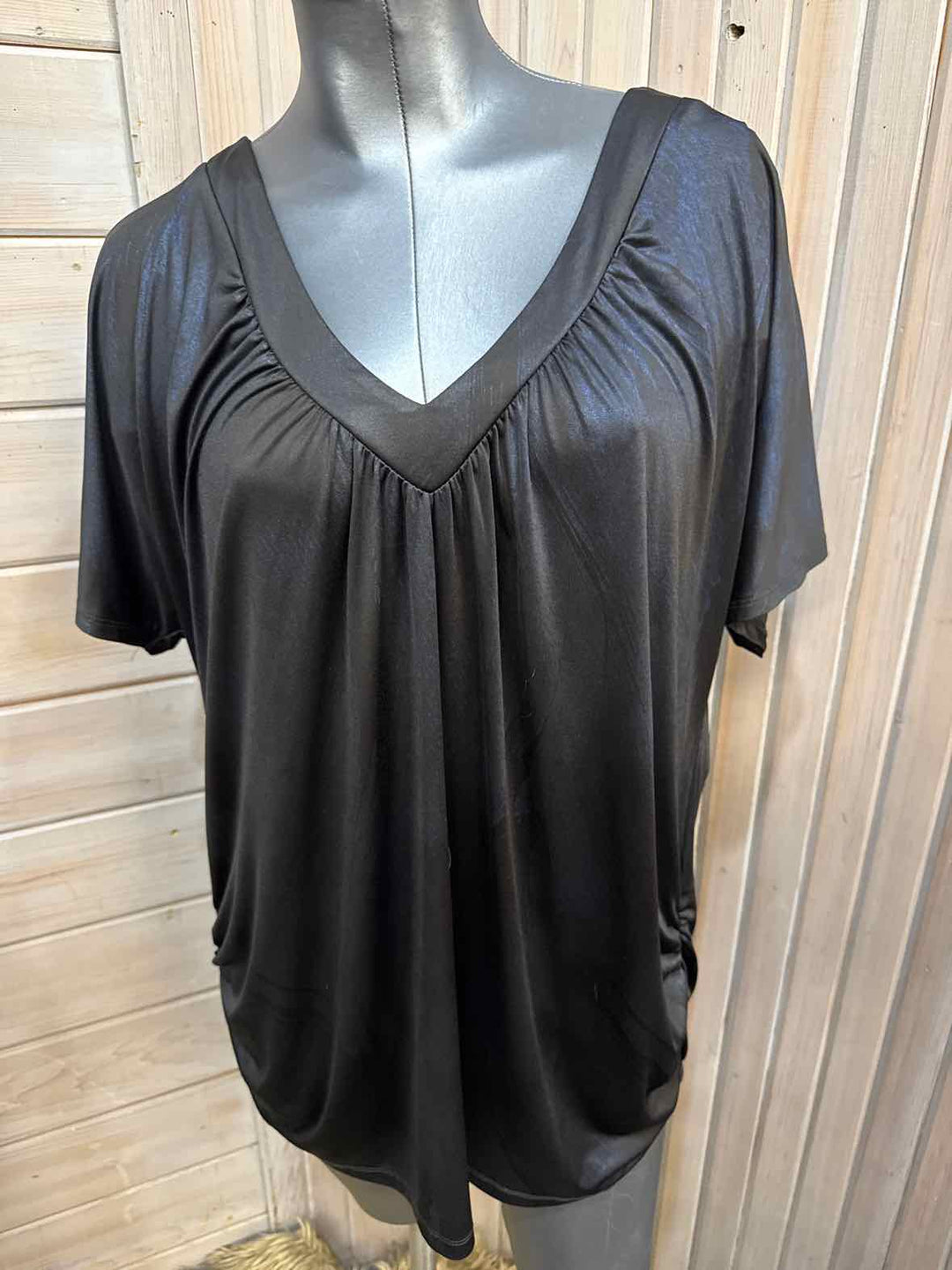 2 - Maurices T-Shirt