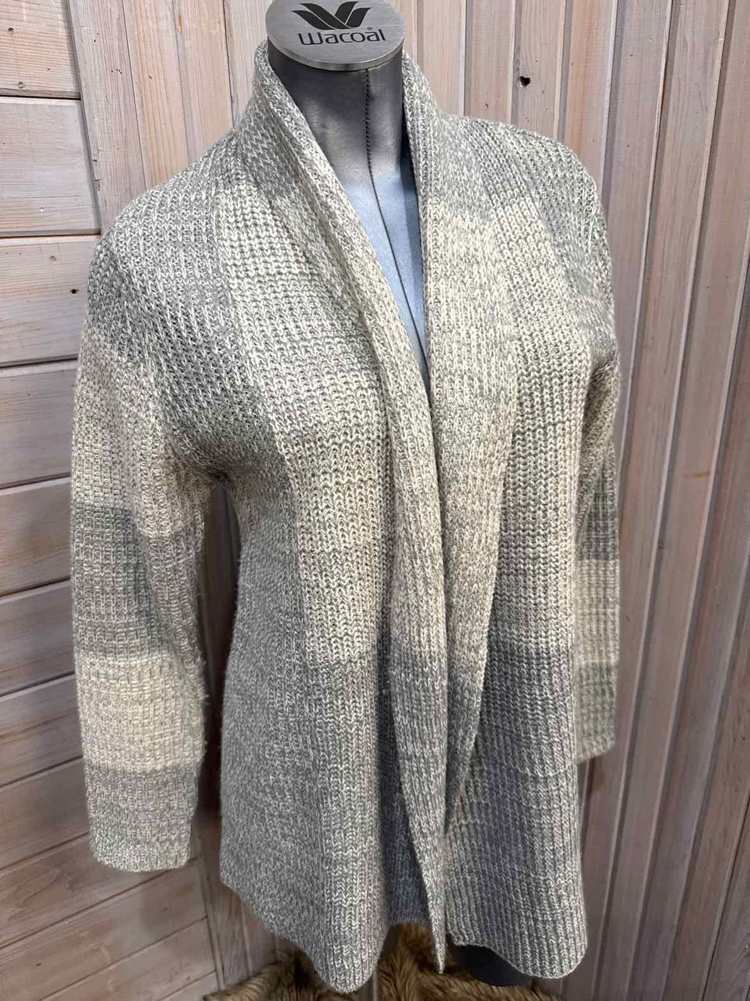 L - Effect Cardigan