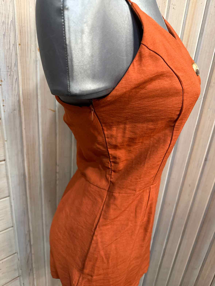 M - Dress