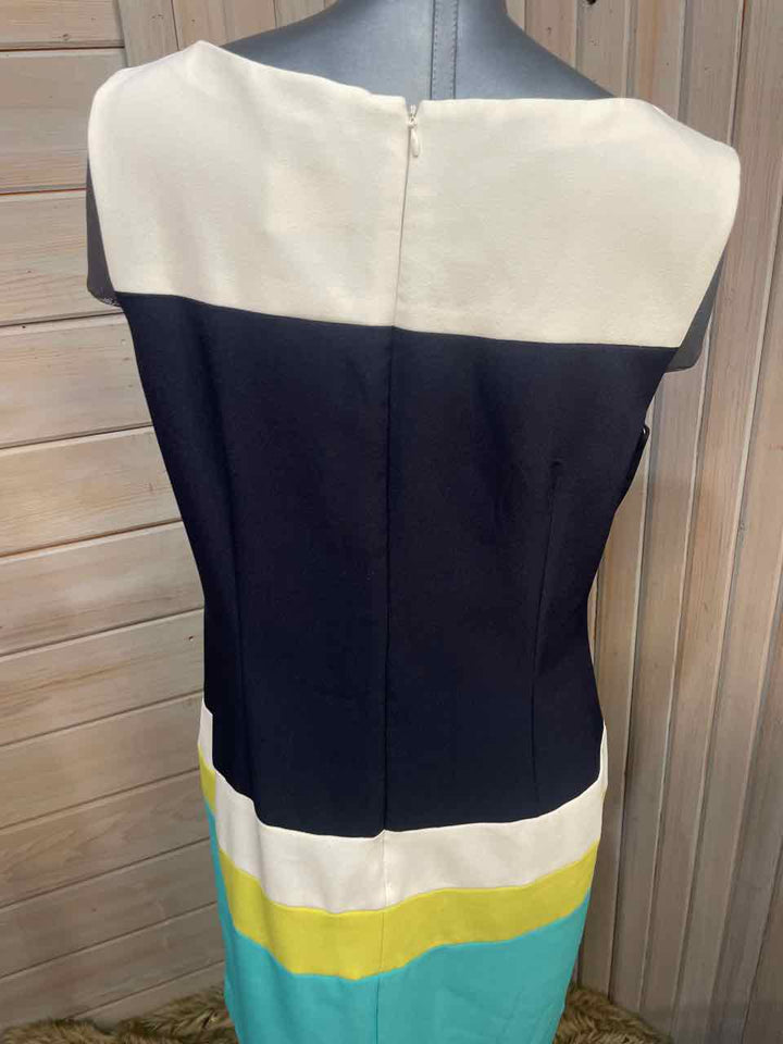 14 - Roz & Ali Dress