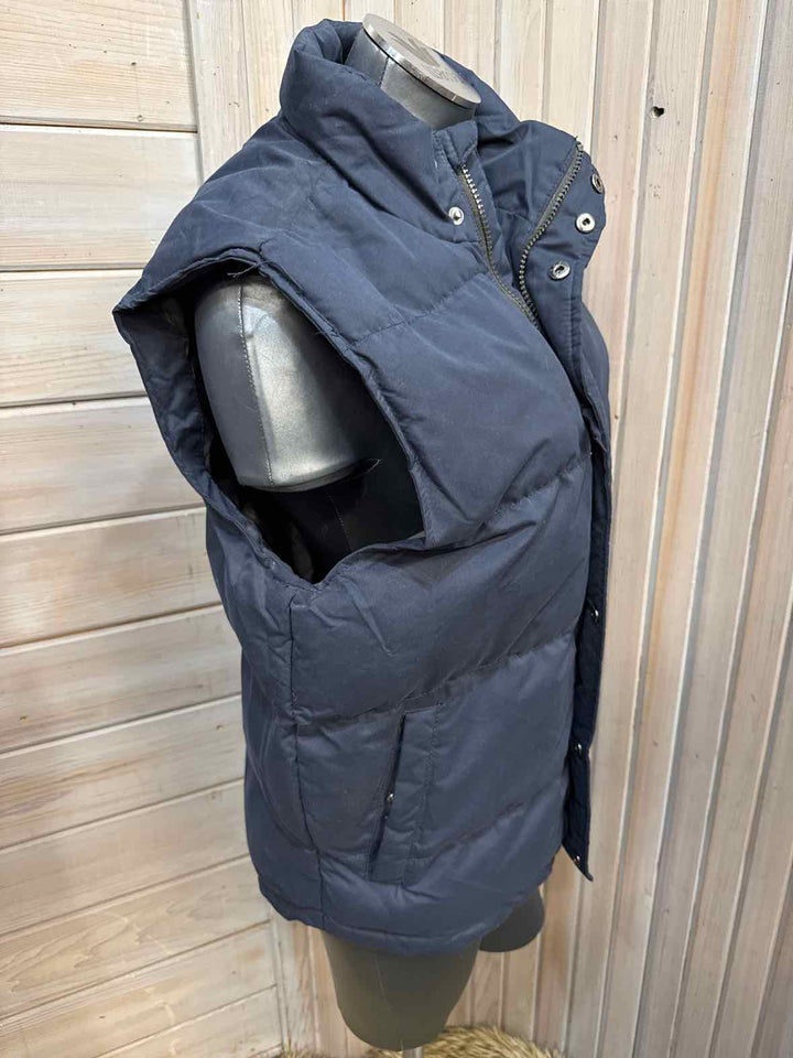 S - St. John's Bay Vest