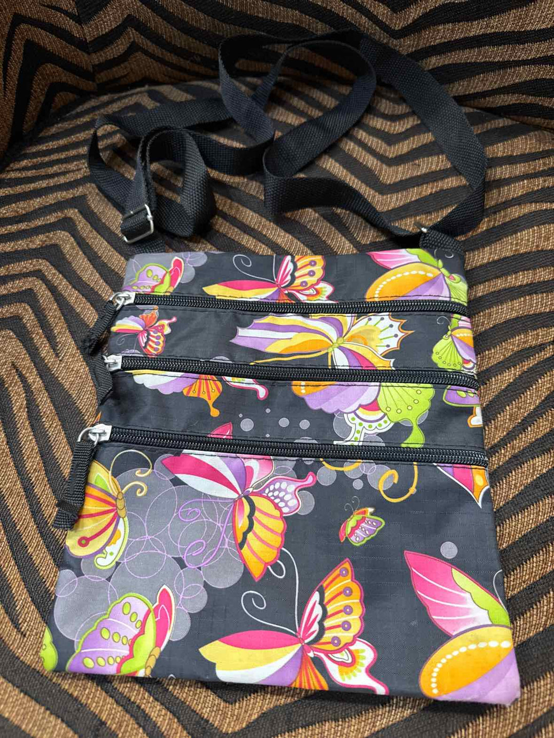 Purse - Unbranded Crossbody