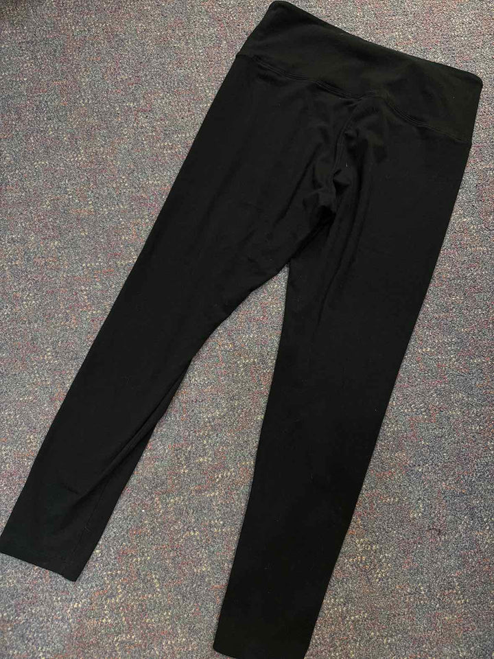 XL - Victoria Secret Leggings