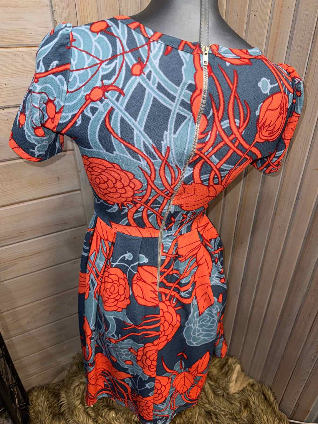 XS - LuLaRoe Dress