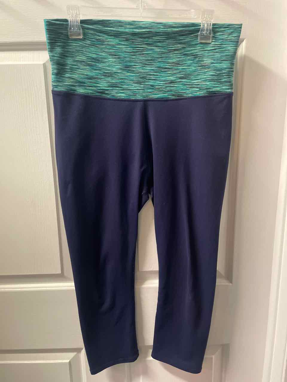 M - Fabletics Legging