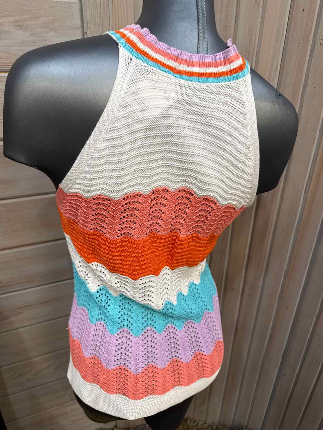 M - Unbranded Tank