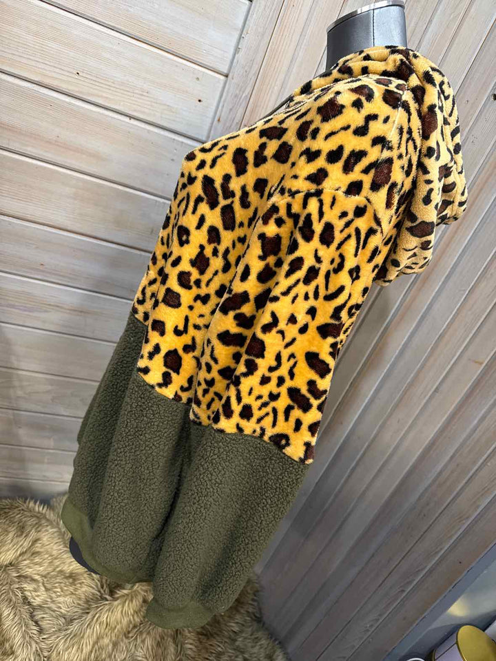 2X - Unbranded Hoodie