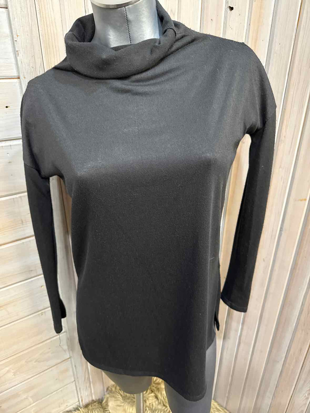 S - Love In Turtleneck