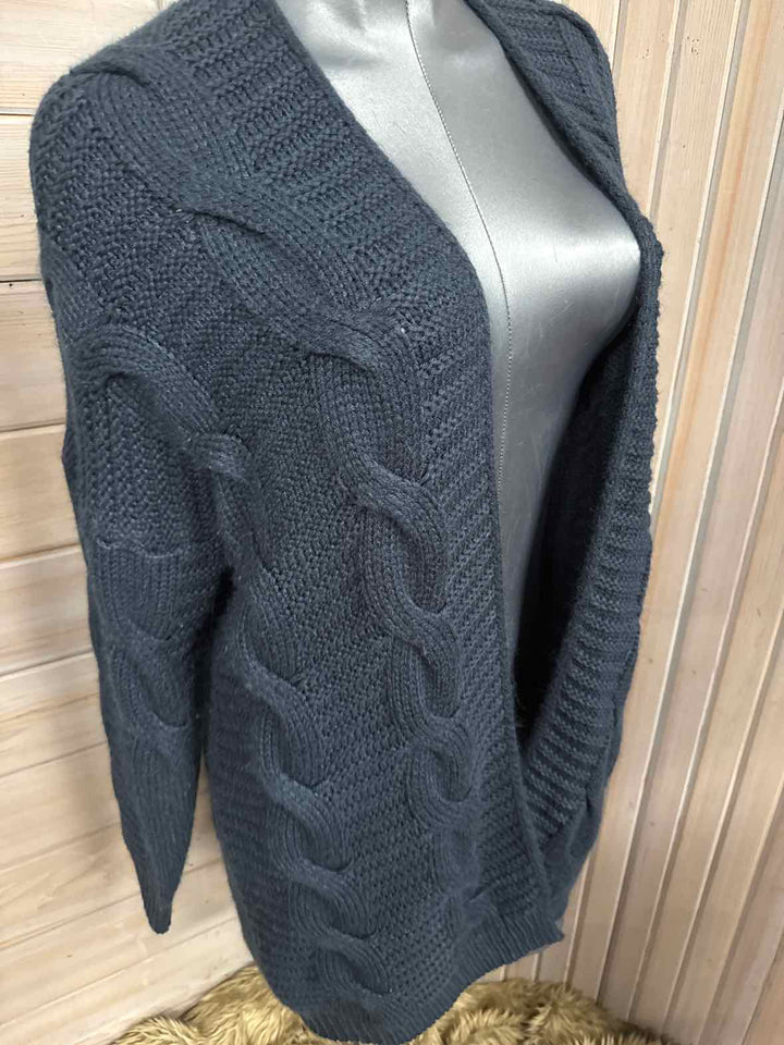 M/L - Funkitribe Cardigan