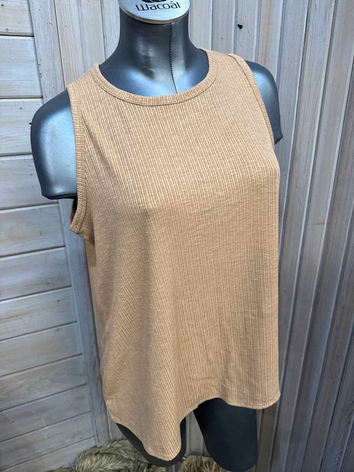 L - Old Navy Tank