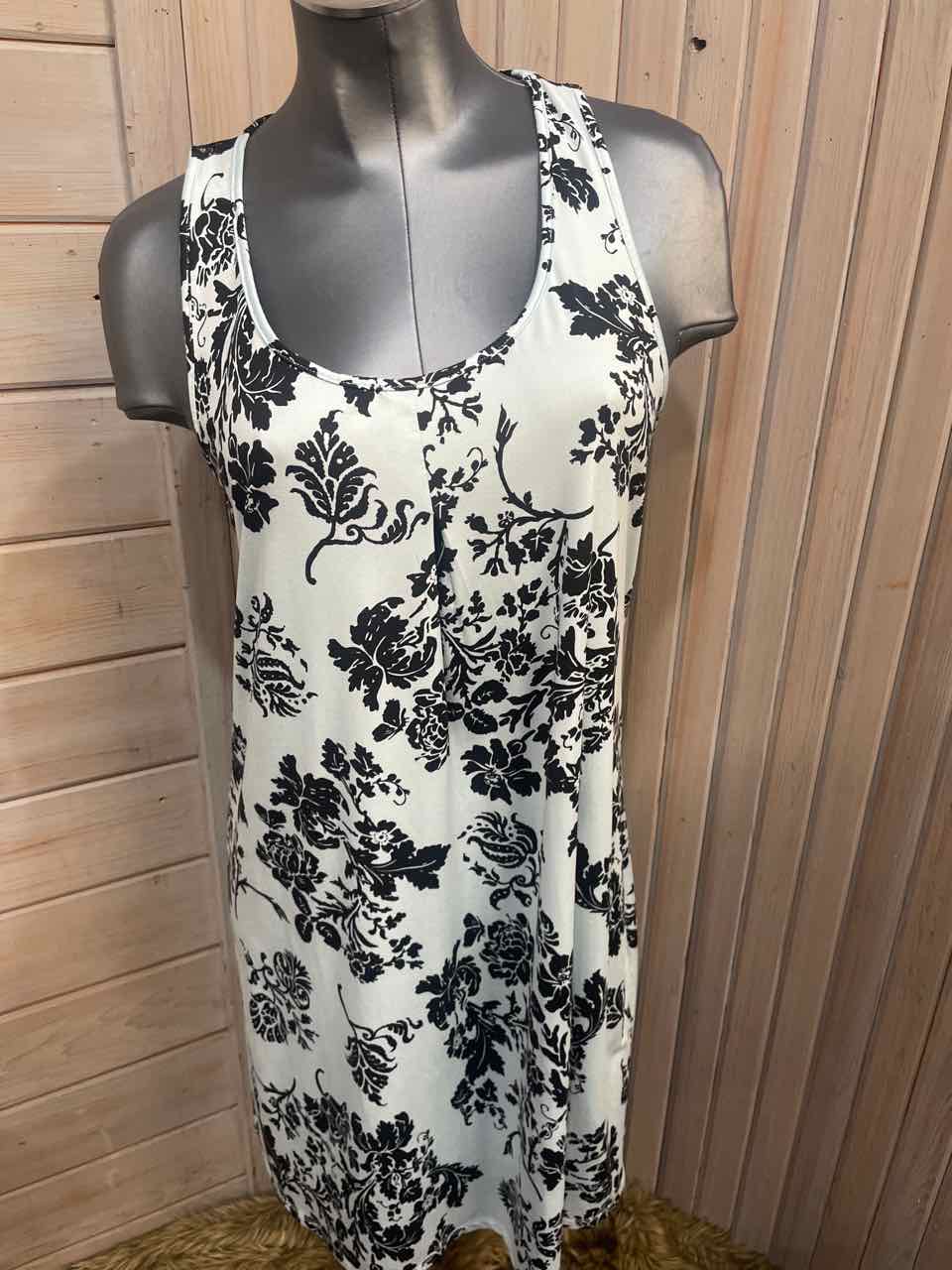 M - Apt. 9 Loungewear
