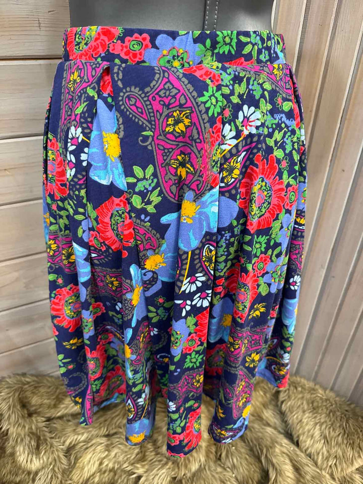 S - LuLaRoe Skirt