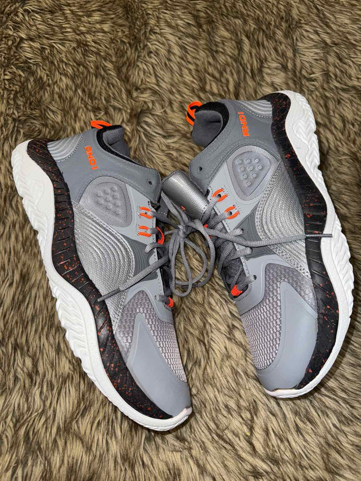 10.5 - And 1 Sneakers