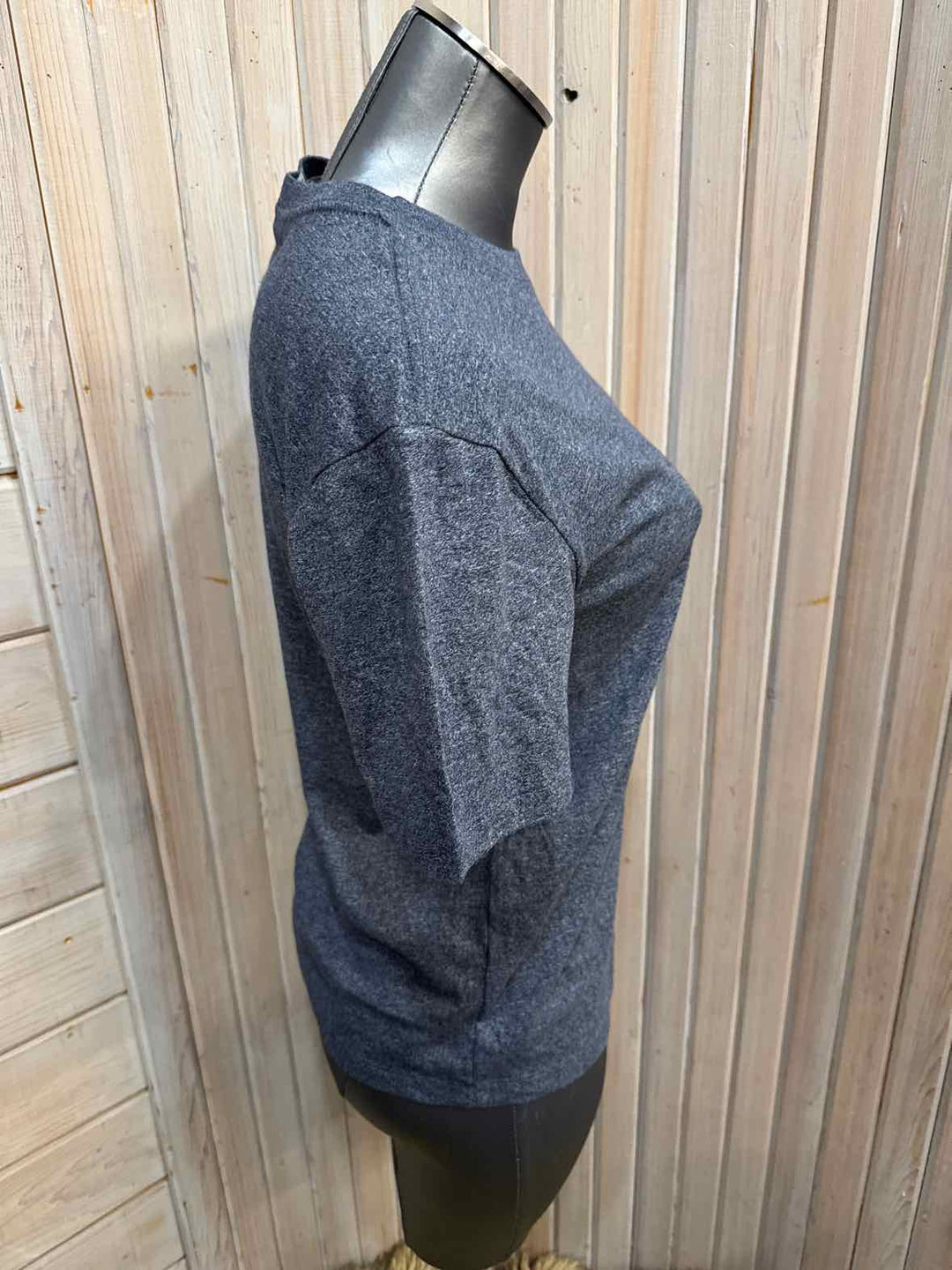 14/16 - Old Navy Shirt