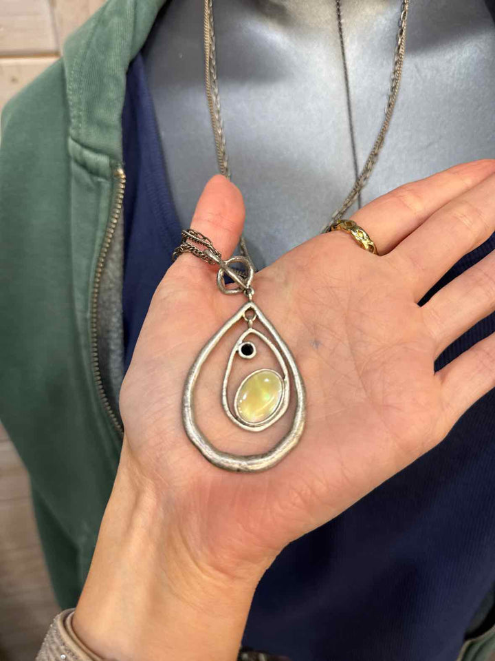 Jewelry - Lia Sophia Necklace