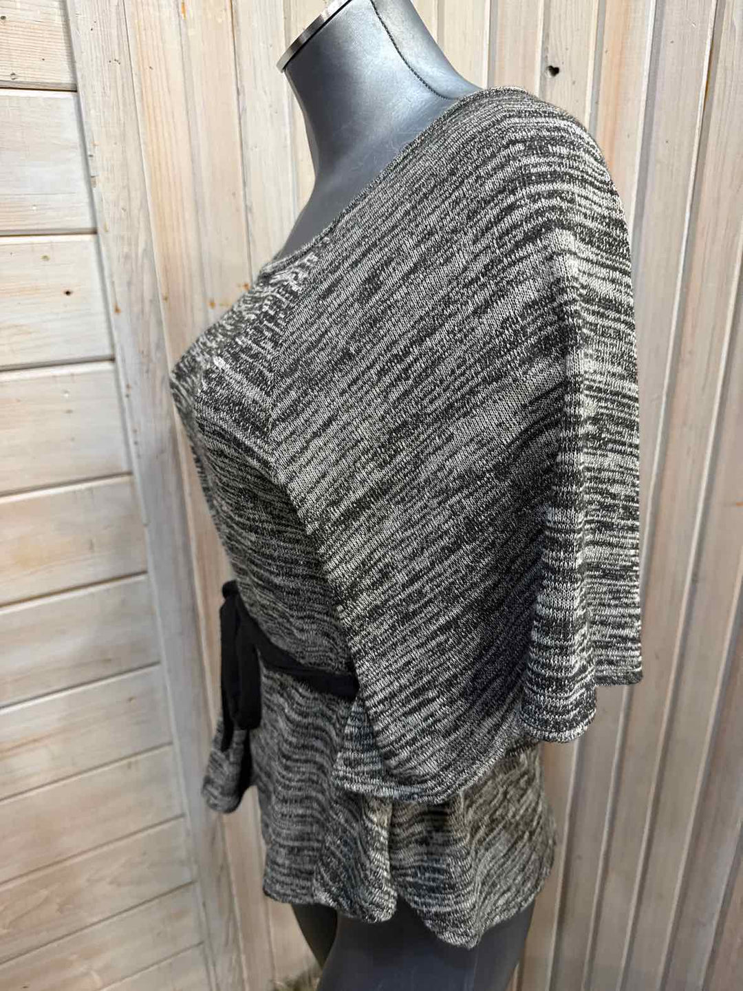 S - iZ BYER Bat Sleeve Top