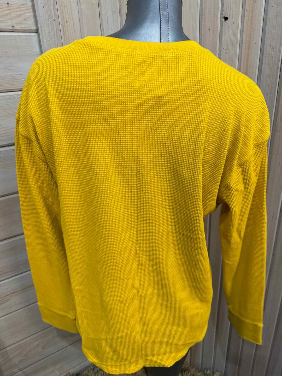 XL - Time and Tru Long Sleeve