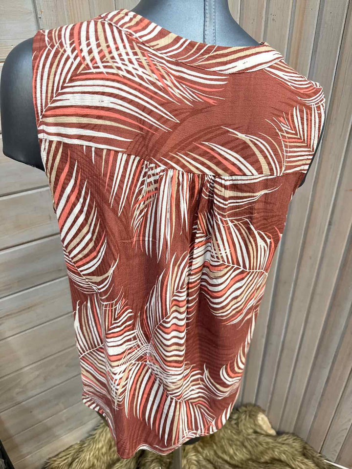 L - Liz Claiborne Tank