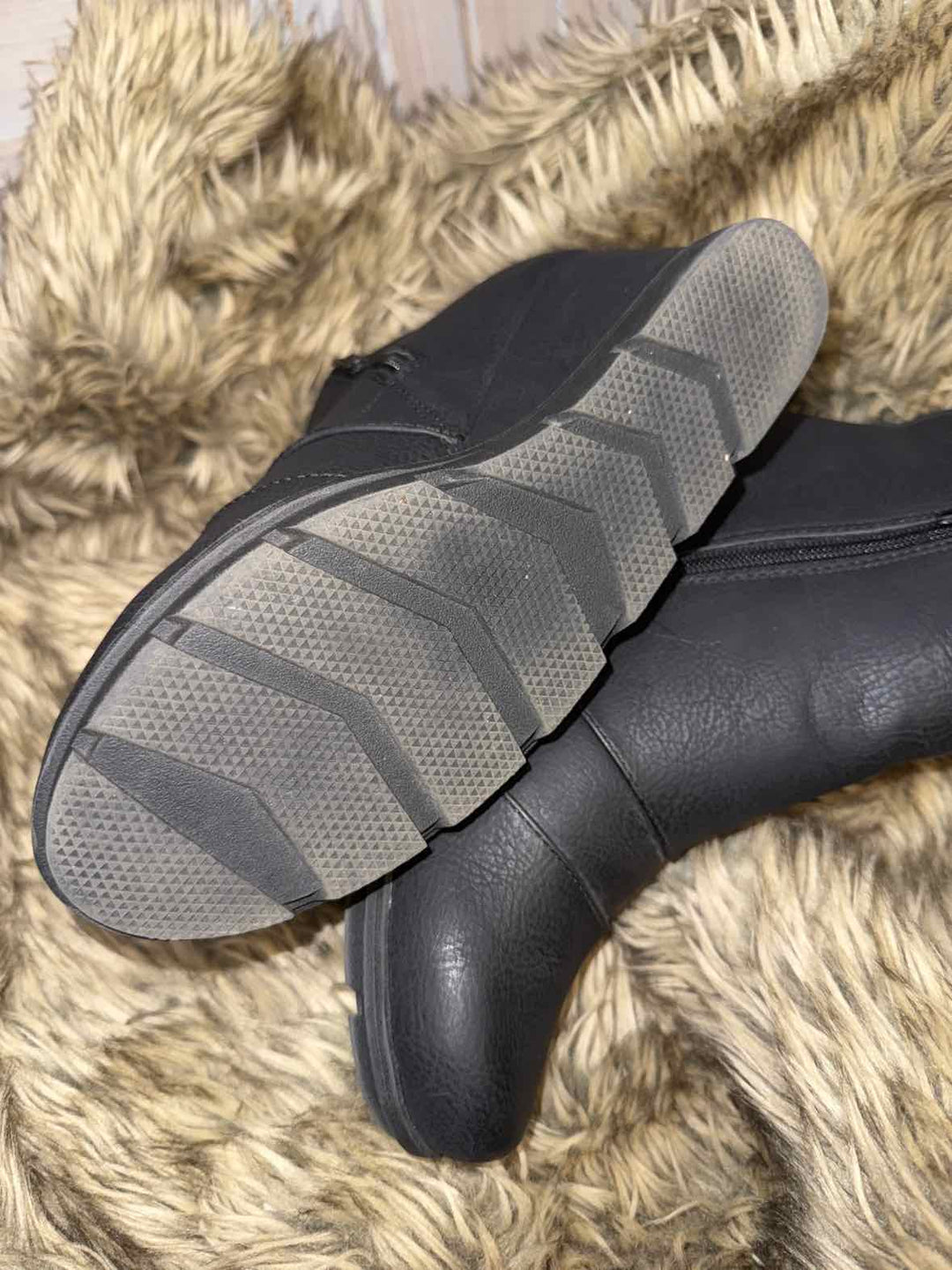 8 - Vintage 7 Eight Wedge