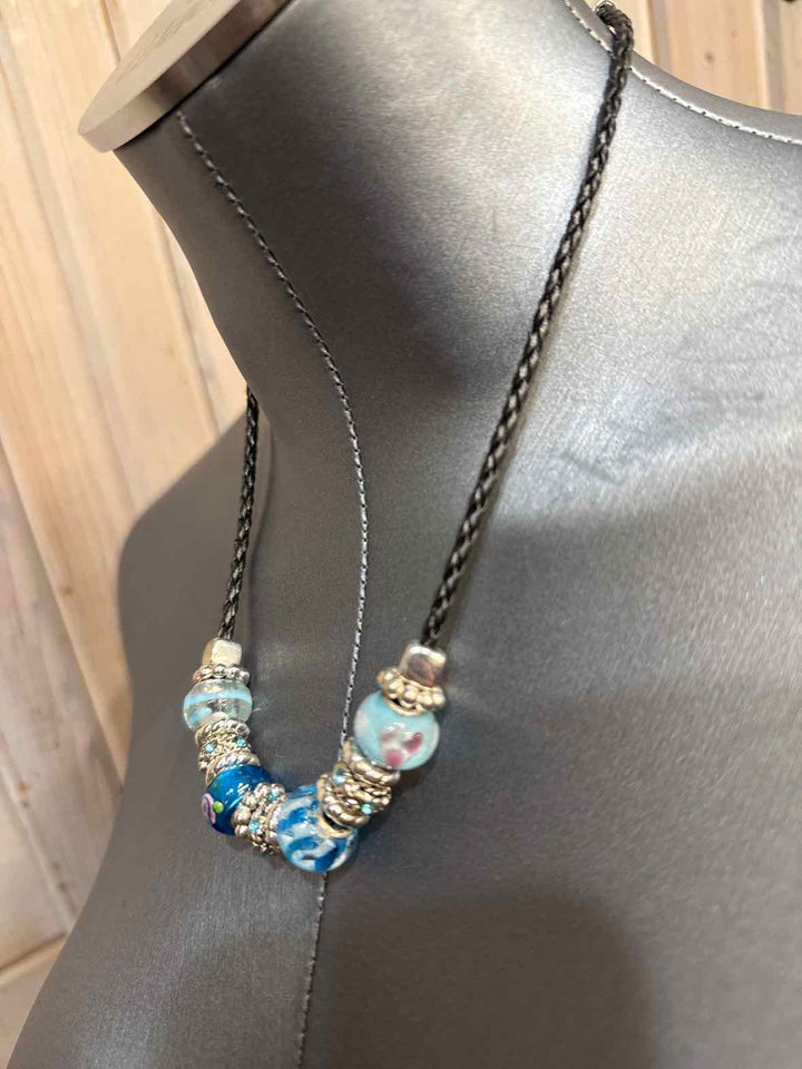 Jewelry - Necklace