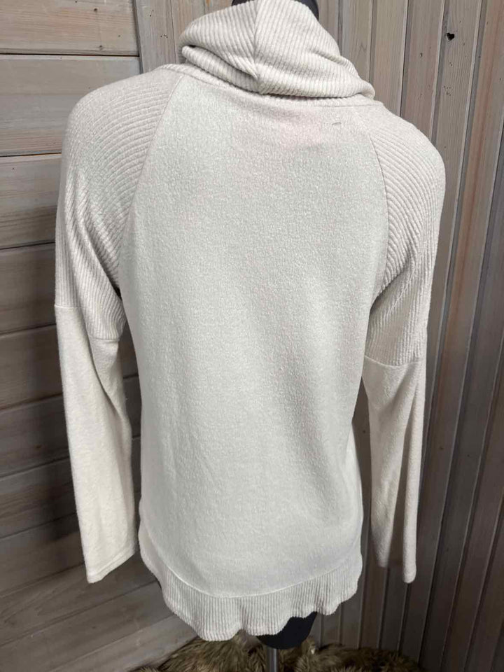 S - Staccato Sweater