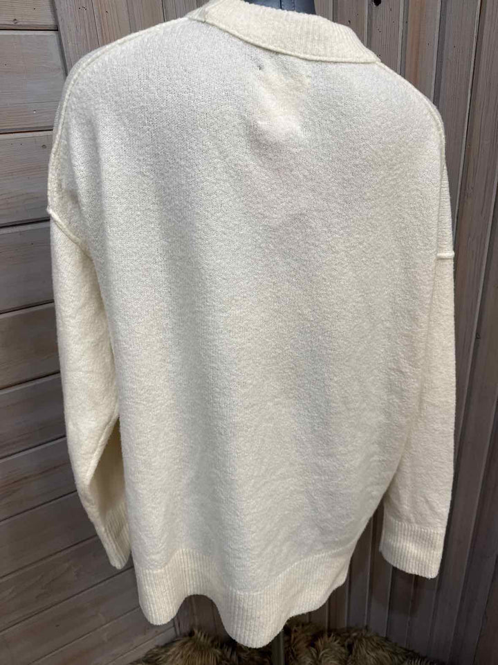 M - Aerie Sweater