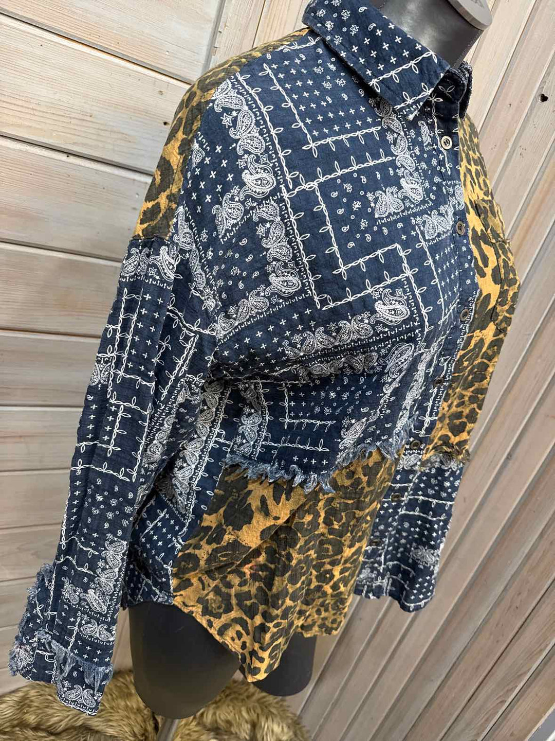 S - ODDY Button Down