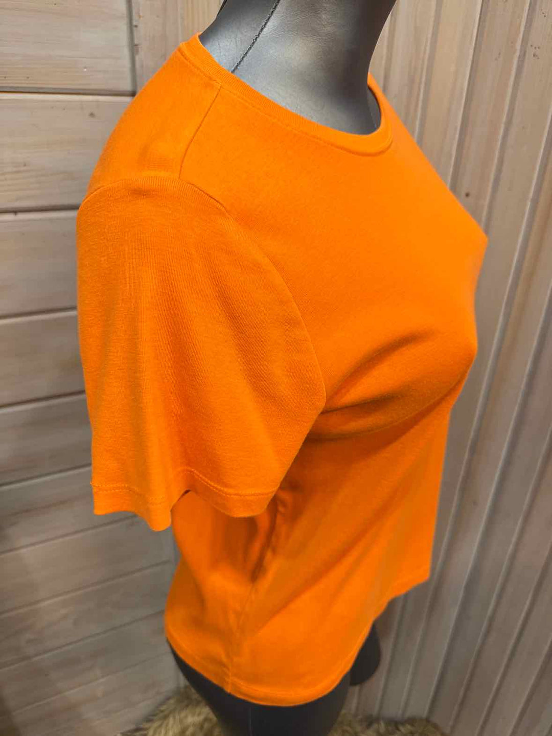 S - Liz Claiborne T-Shirt