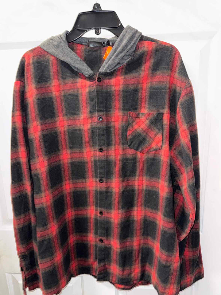 XXL - Unbranded Long Sleeve Button Up