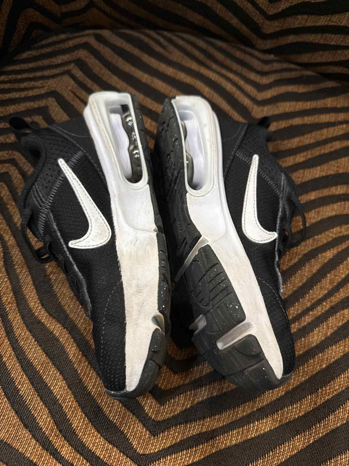 13 - Nike Shoes