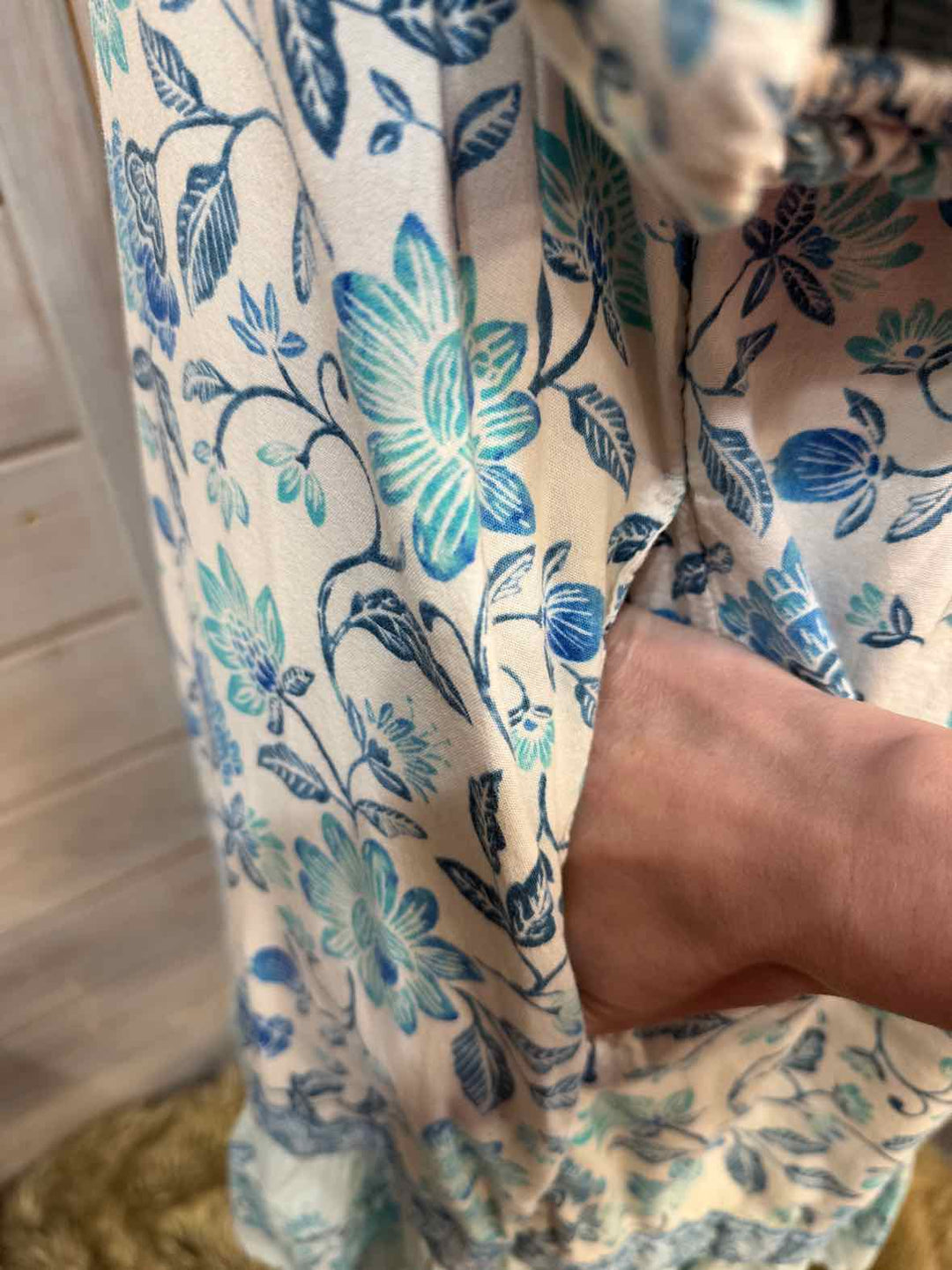 L - Old Navy Dress