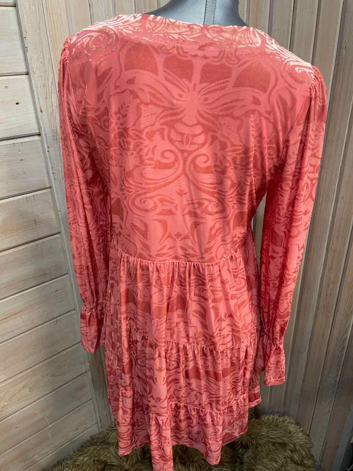 M - New In Dress