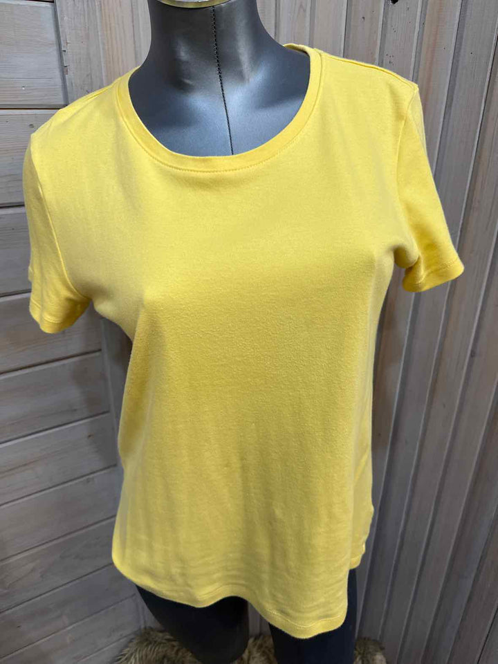 M - Laura Scott T-Shirt