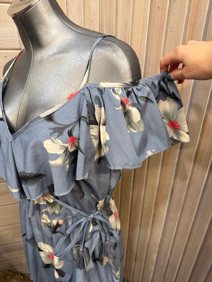 M - Hint of Blush Dress