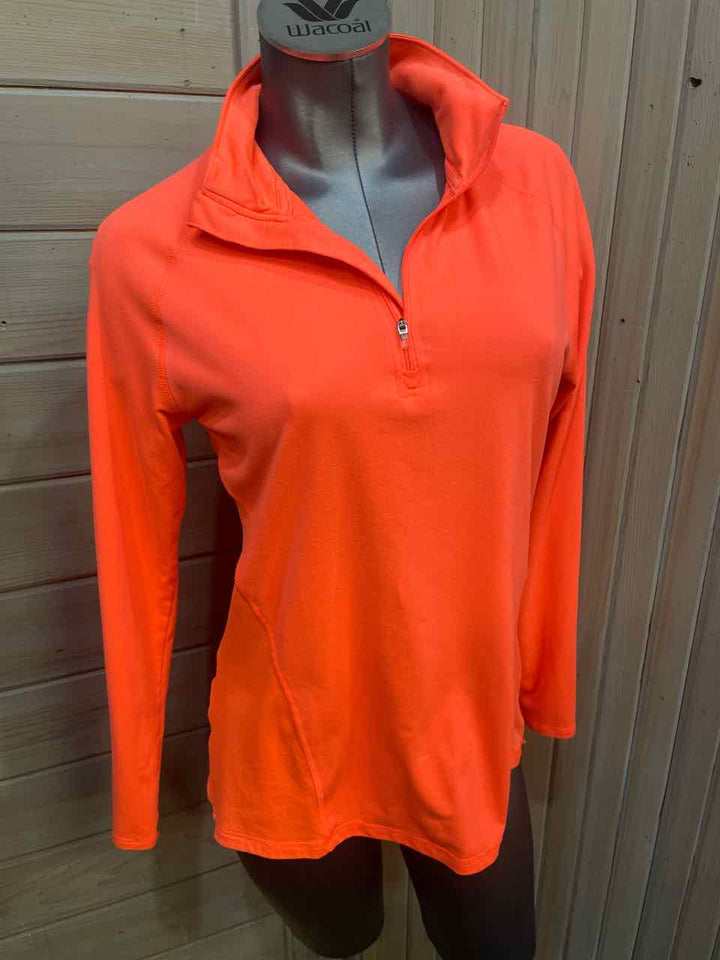 M - Champion Long Sleeve