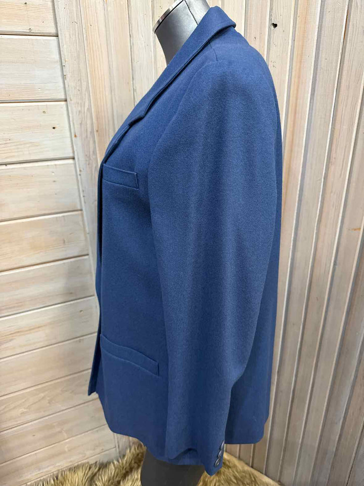 12 - Pendleton Blazer