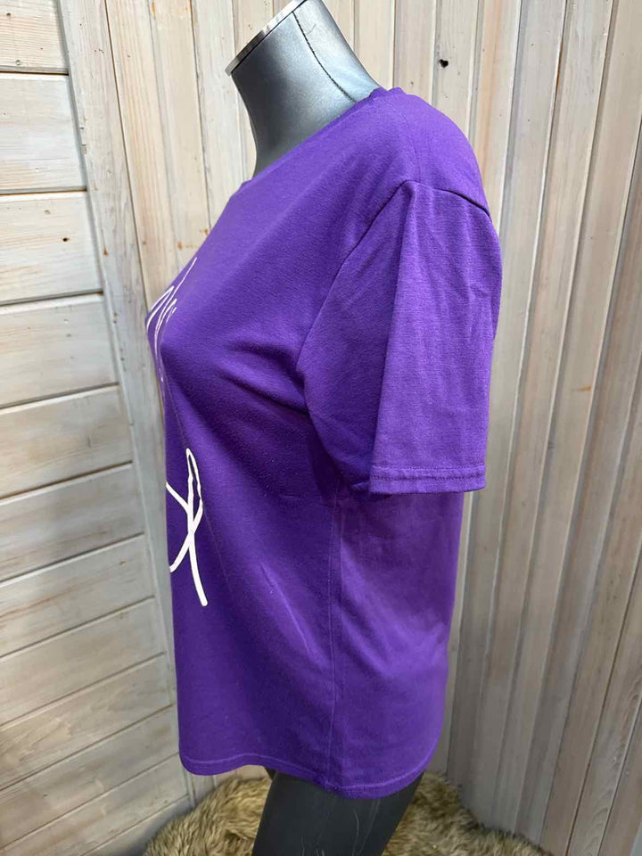 S - Unbranded T-Shirt