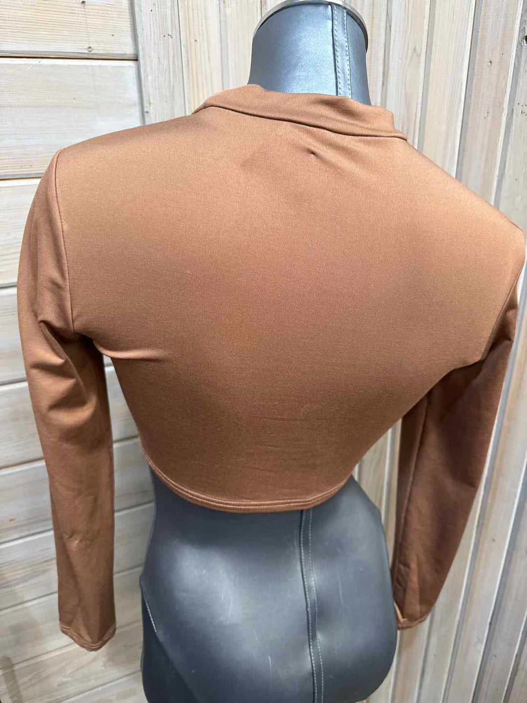 M - Shein Crop Top