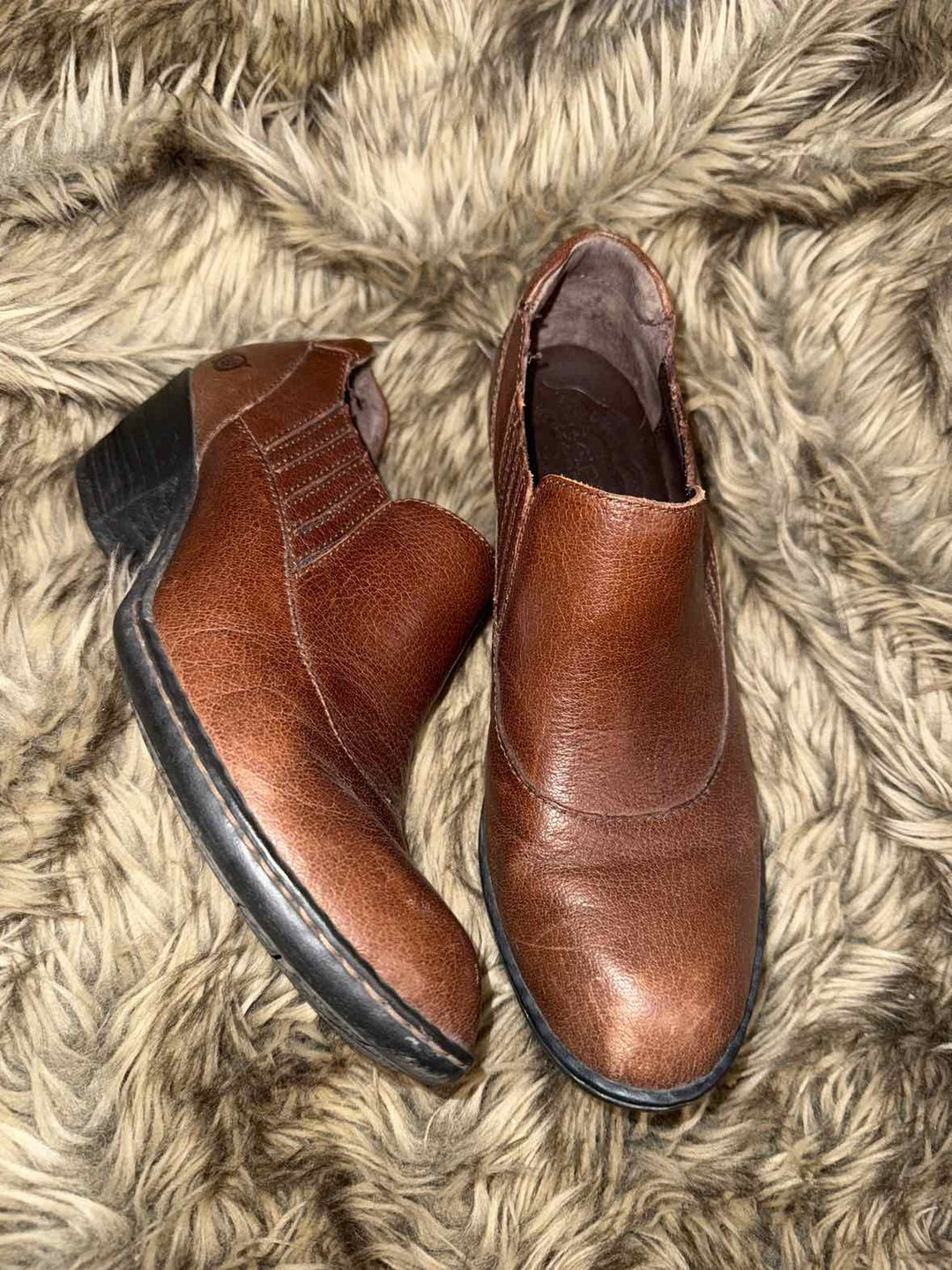 7.5 - Born Boots