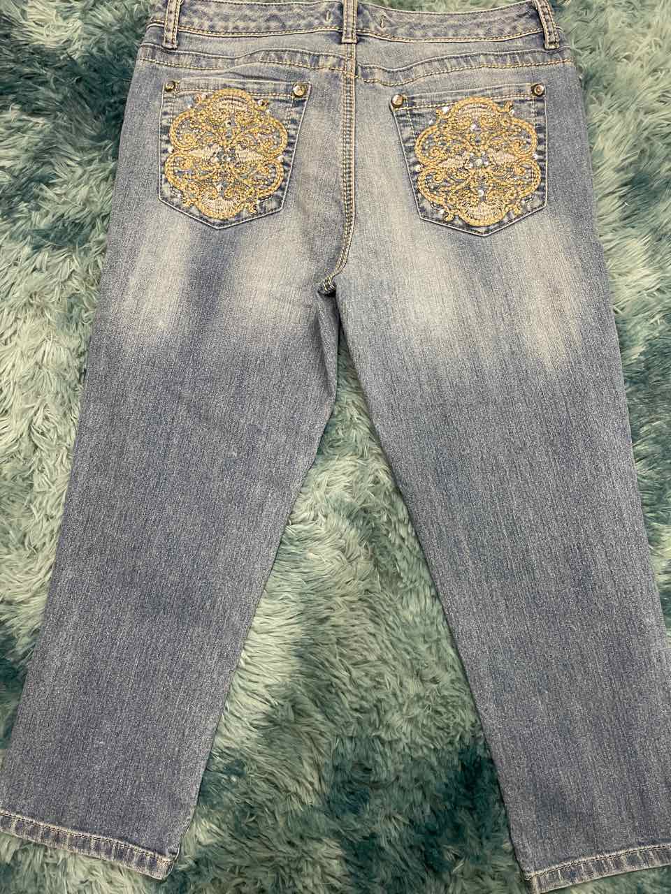 10 - Nine West Capri
