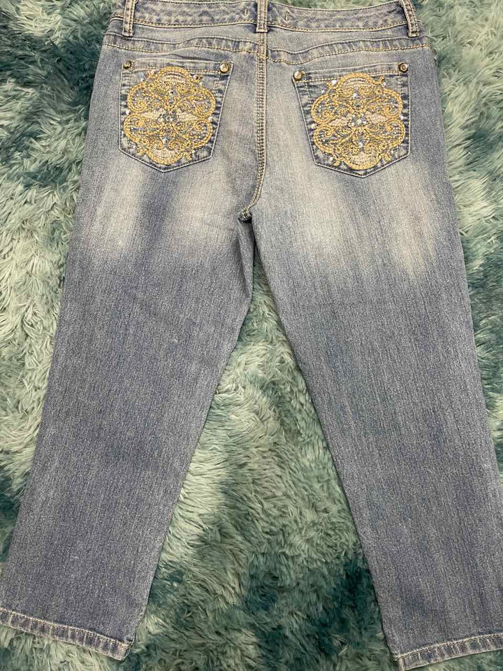 10 - Nine West Capri