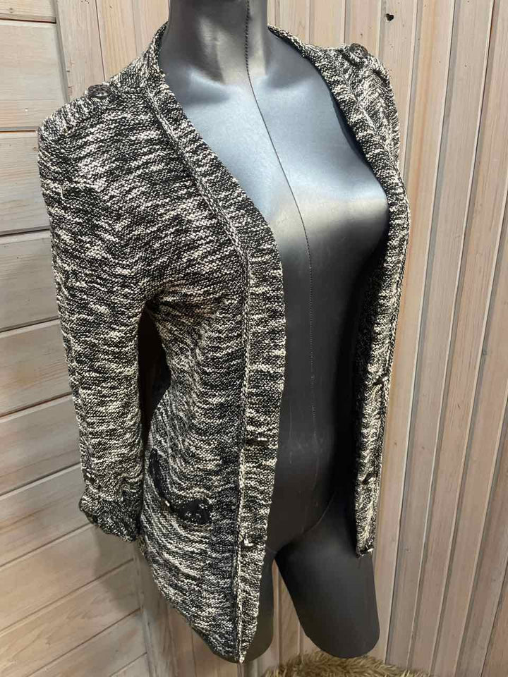M - Vanity Blazer