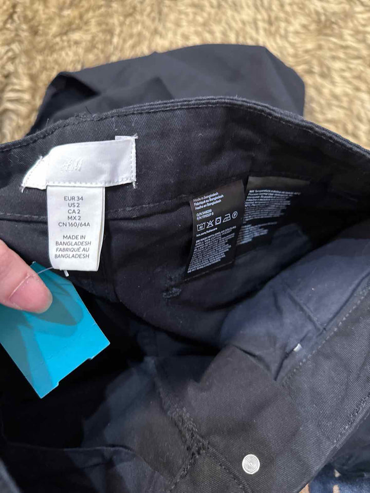 2 - H&M Jeans