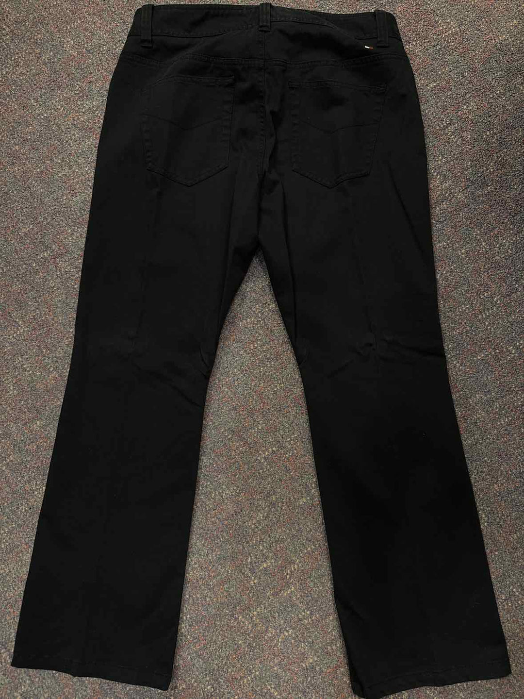 14 - Tommy Hilfiger Pants